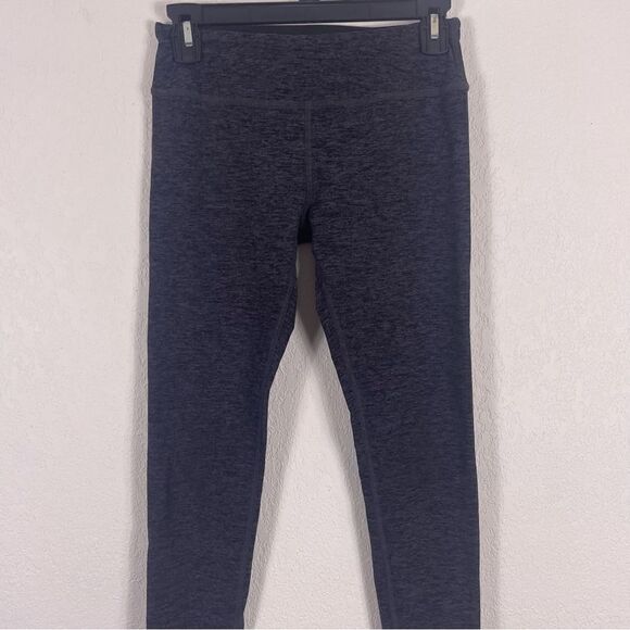 Beyond Yoga Heathered Grey Leggings - Picture 3 of 9